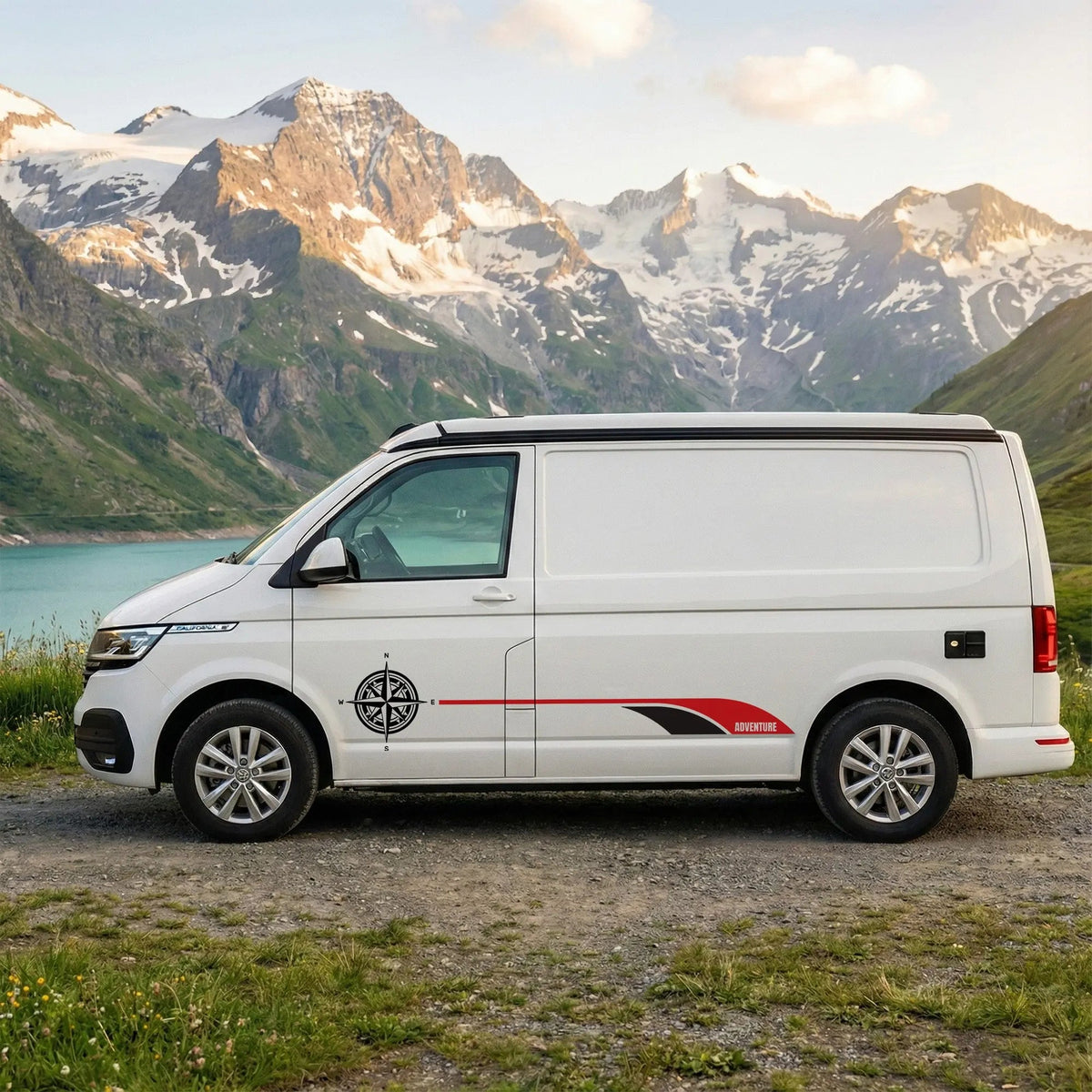 VW T6 mit Seitenstreifen Set Kompass und Berge in Schwarz matt