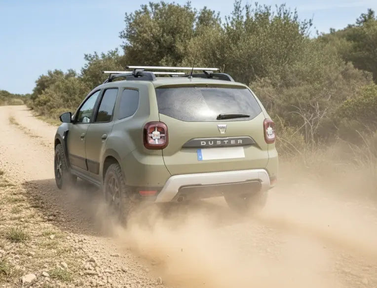 Dacia Duster II Topografische Karte Aufkleber – Matte Black Seitenfenster Set – Offroad & Tactical Look Prakto