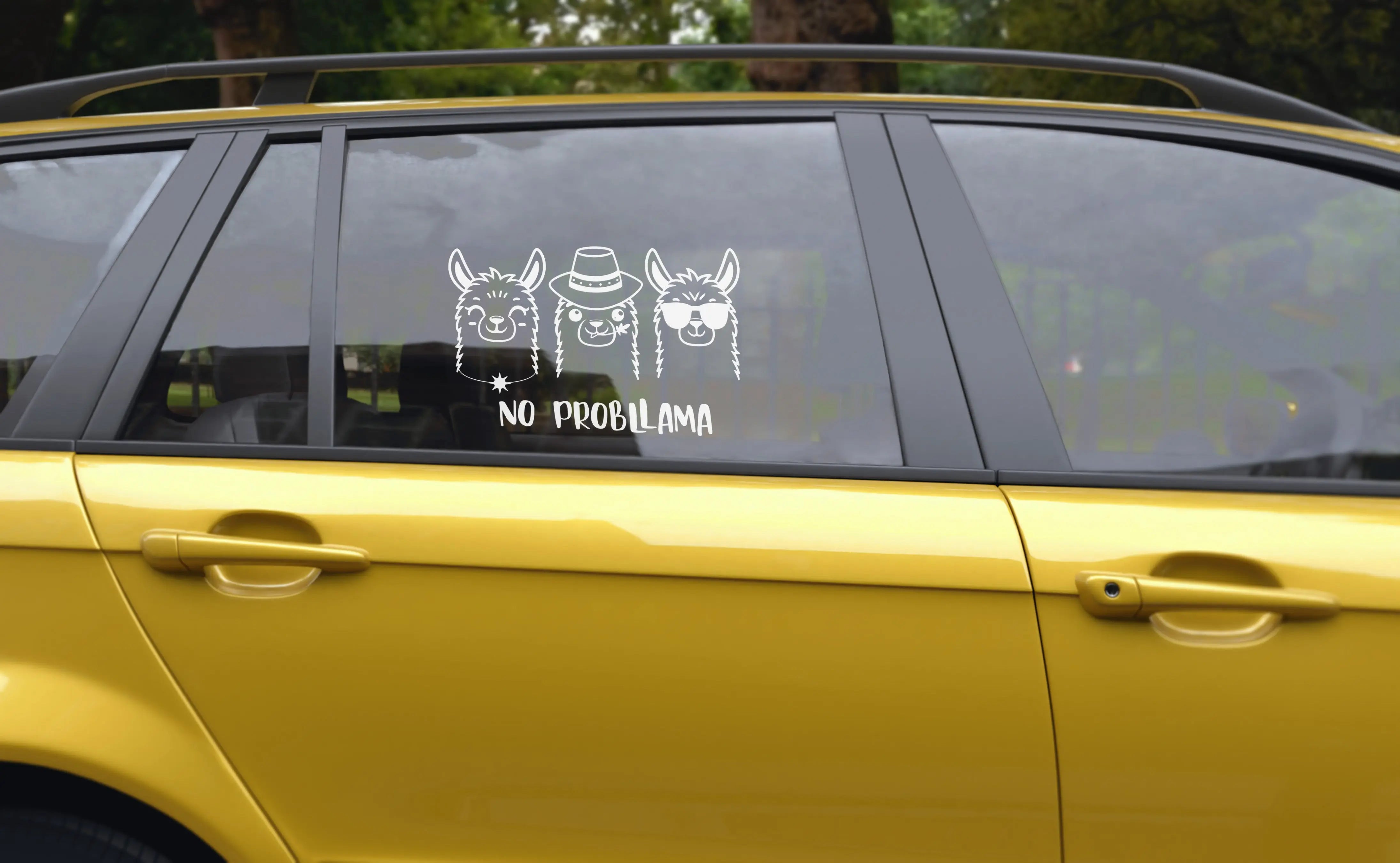 Lustiger Lama Autoaufkleber – Personalisiert mit Name | Vinyl Sticker für Auto, Camper & Laptop prakto