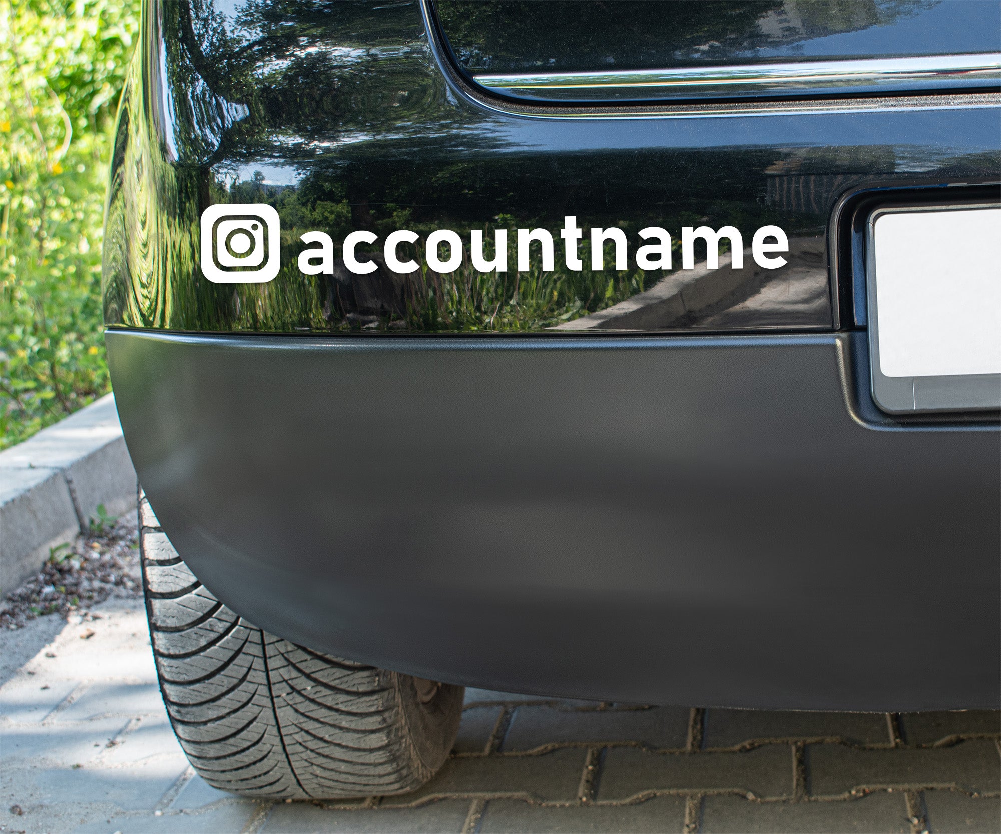 Social Media Aufkleber personalisiert | Instagram TikTok Facebook Sticker mit @Name – Voll- oder Kontur-Stil