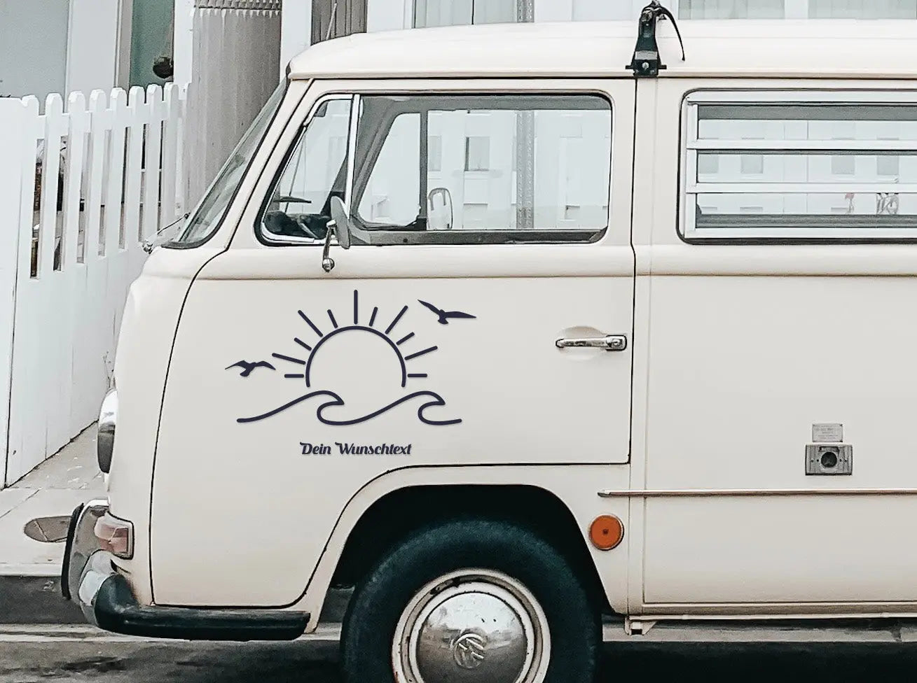 Sonne Welle & Möwen Aufkleber – Personalisiert mit Wunschtext | Camper Van, Wohnmobil & Laptop Sticker | Sommer Design Prakto