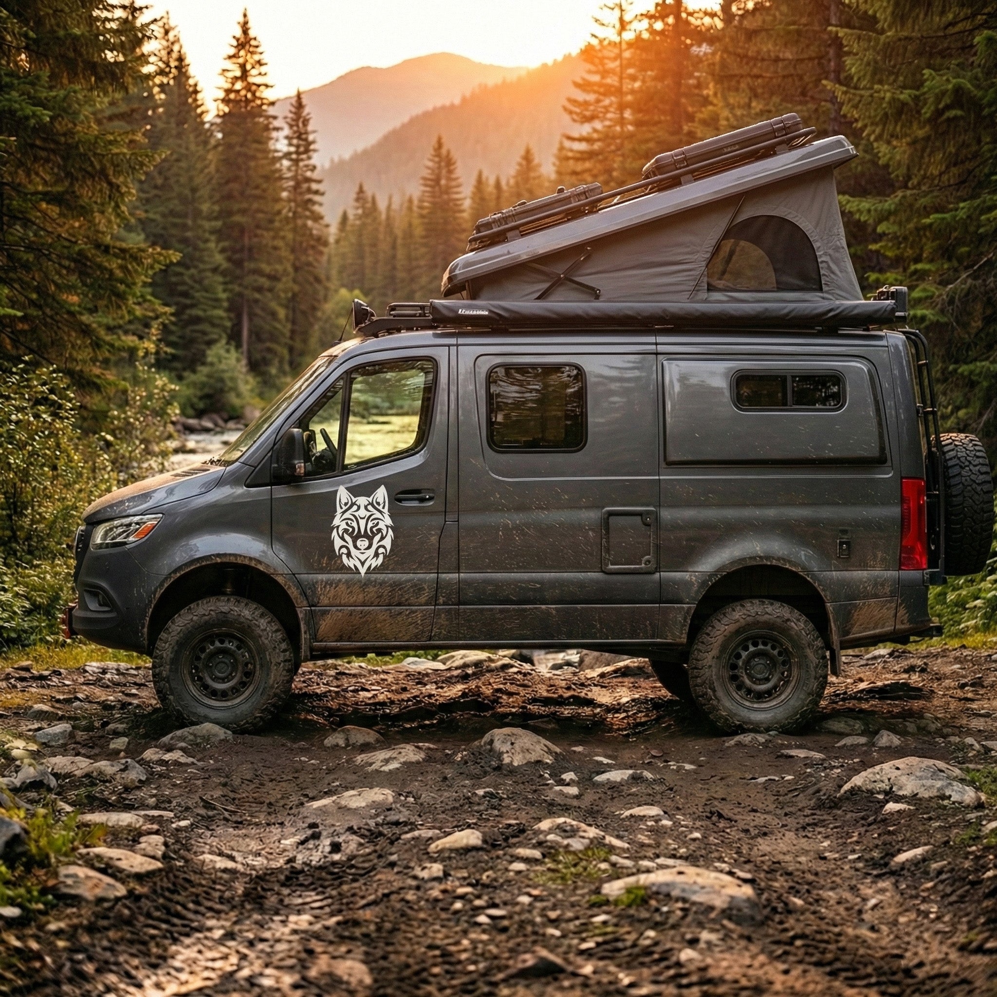 Wolf Head Vinyl Sticker – Premium Wolf Aufkleber for Car, Camper Van, Motorcycle, Laptop & Wall