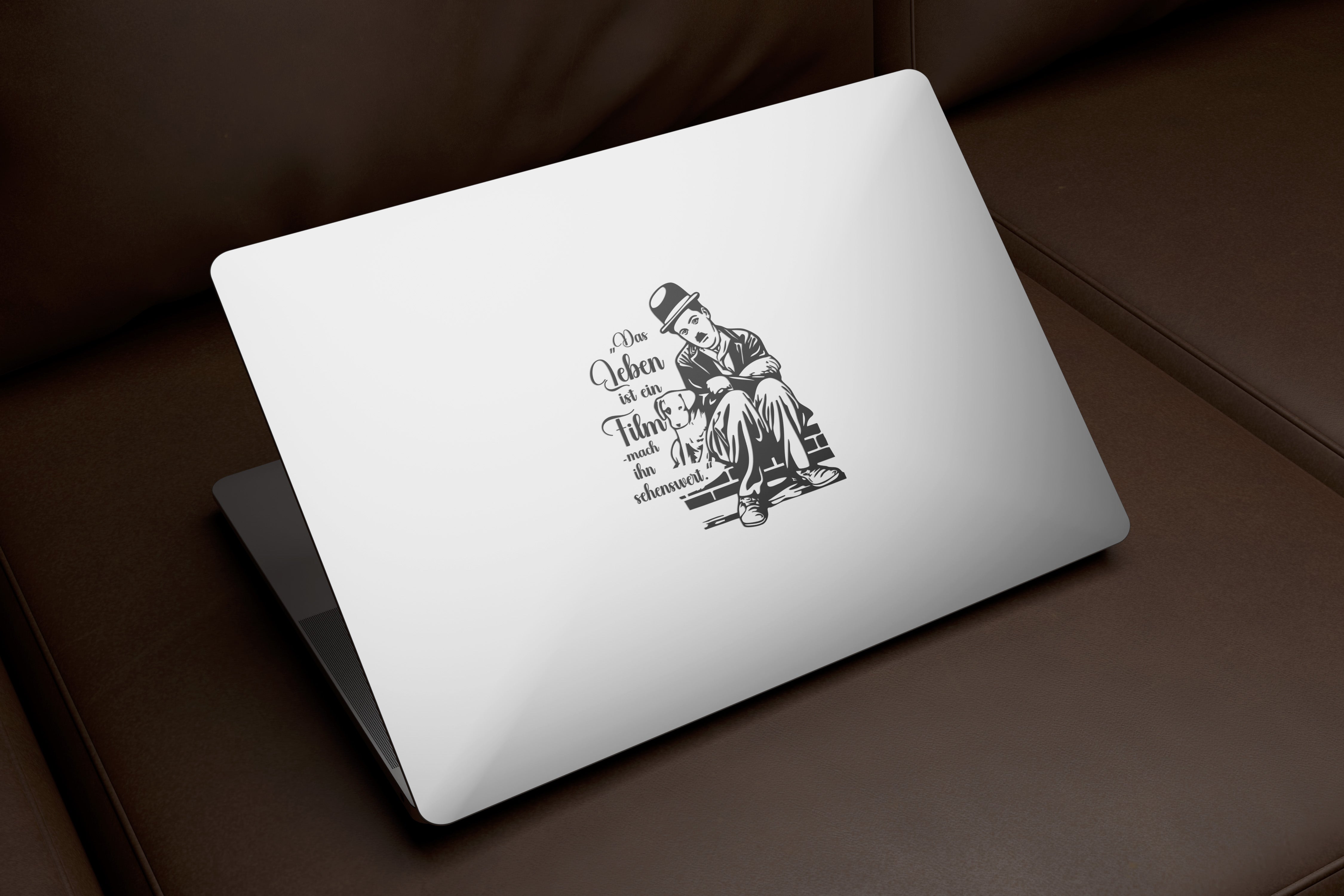 Charlie Chaplin Wandtattoo mit Zitat – „Das Leben ist ein Film, mach ihn sehenswert“ – Inspirierender Vinyl Wandaufkleber