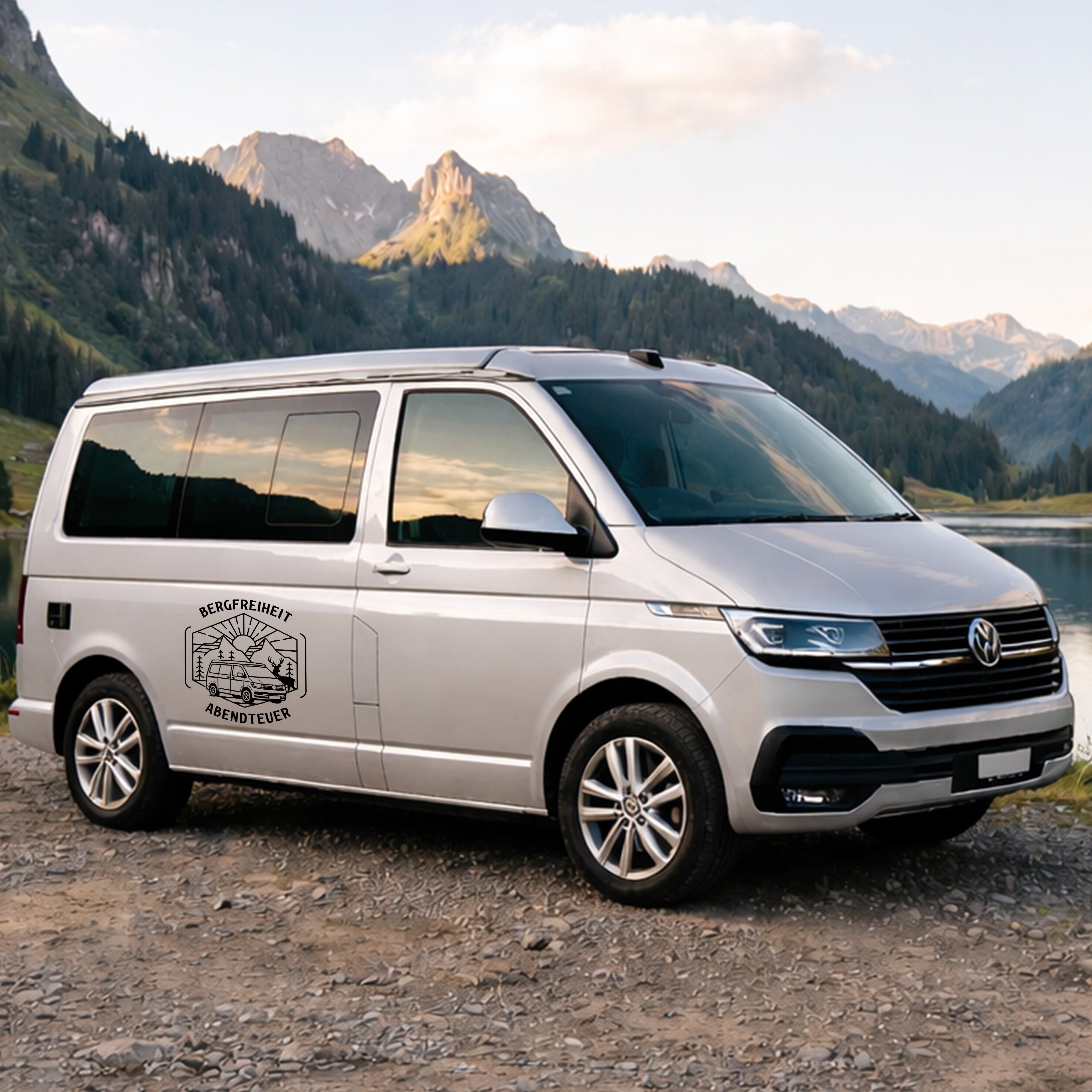 Personalisierter Camper Van Aufkleber „Bergfreiheit“ – Vanlife Outdoor Sticker mit Wunschtext & Farbe