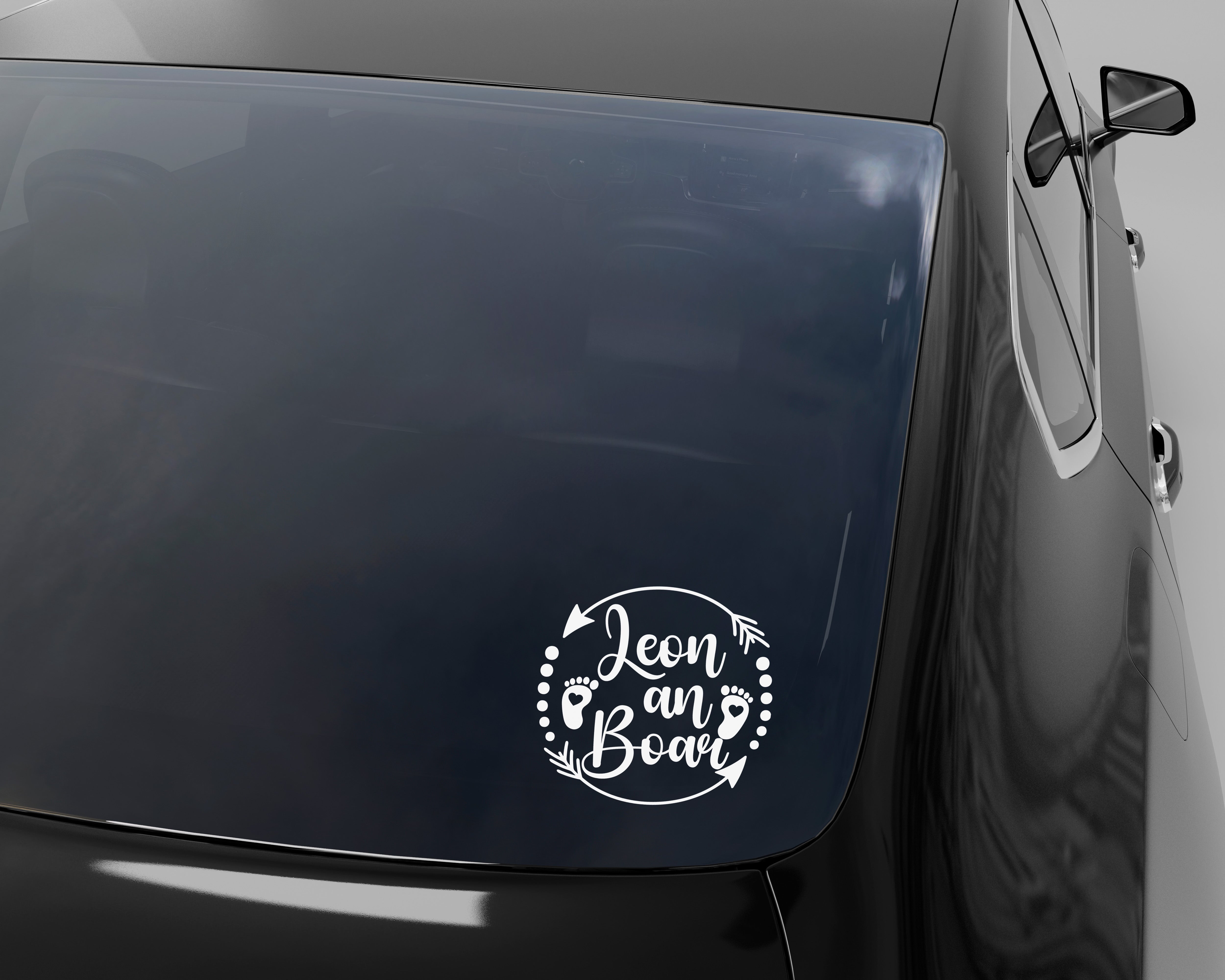 Baby an Bord Aufkleber – personalisiert | Boho Auto- & Wandtattoo mit Name