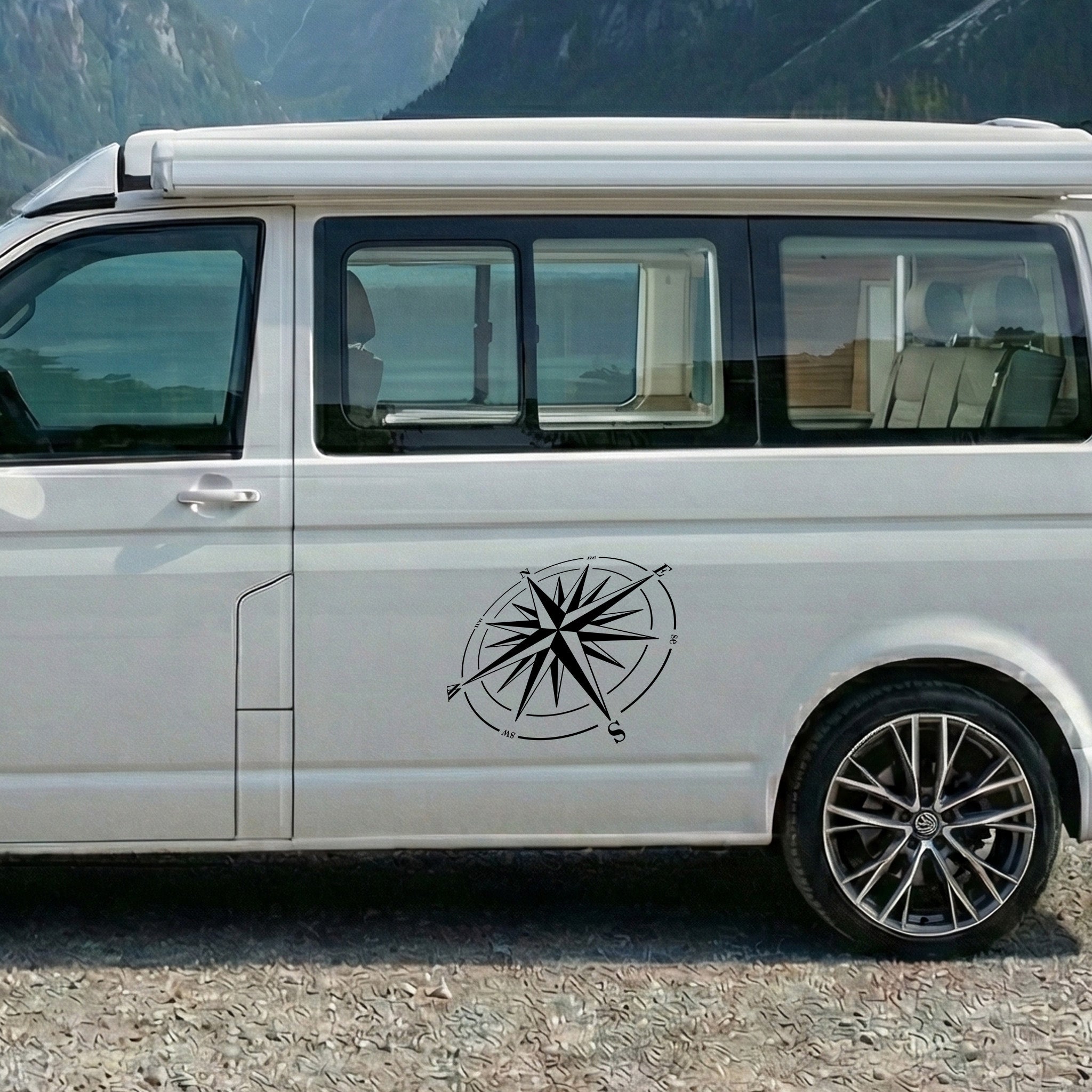 Kompass Windrose Autoaufkleber – Adventure Vanlife Sticker für Camper, Van & Wohnmobil