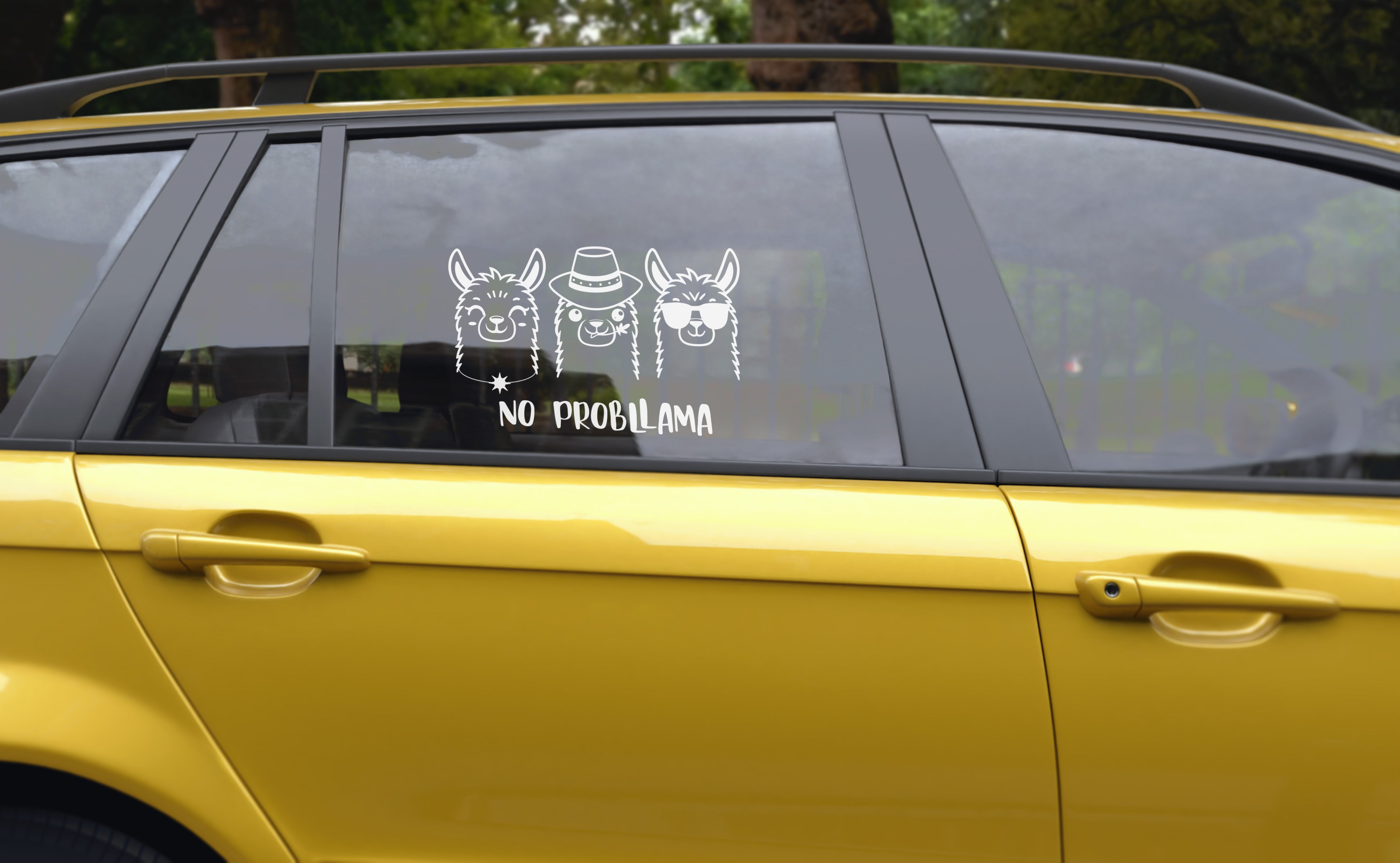 Lustiger Lama Autoaufkleber – Personalisiert mit Name | Vinyl Sticker für Auto, Camper & Laptop